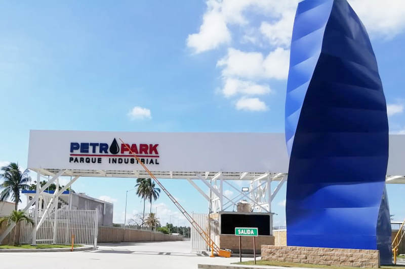 HTML5 Bootstrap Template by colorlib.com